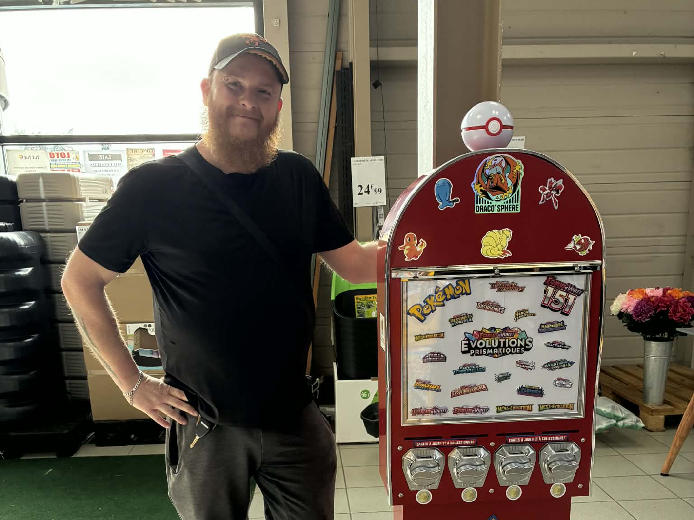 Nouveau distributeur DracoSphère à Intermarché SUPER Replonges